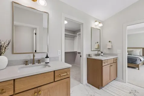 7176 61st S Cottage Grove MN 55016