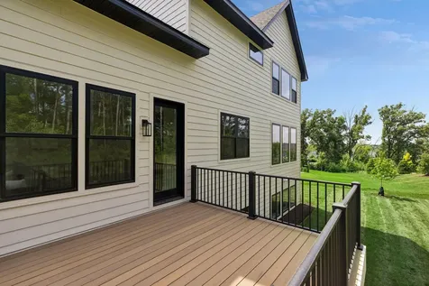 7176 61st S Cottage Grove MN 55016