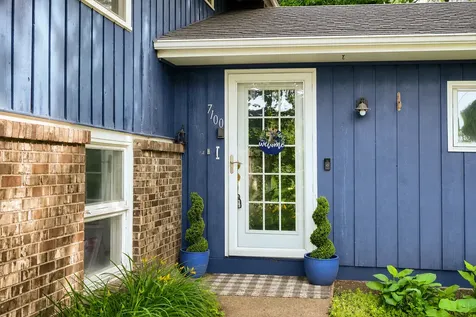 7100 Foxboro Lane Woodbury MN 55125