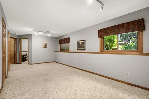8553 Chanhassen Hills Drive S Chanhassen MN 55317