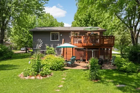 8553 Chanhassen Hills Drive S Chanhassen MN 55317