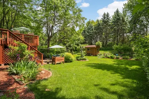 8553 Chanhassen Hills Drive S Chanhassen MN 55317