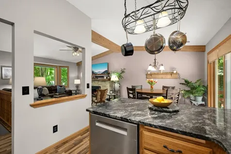 8553 Chanhassen Hills Drive S Chanhassen MN 55317