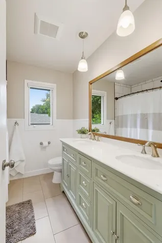 49 14th Avenue SW New Brighton MN 55112