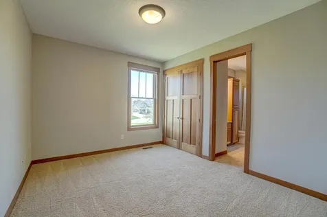 2637 Cottage Grove Place Woodbury MN 55129