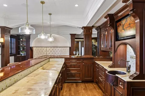 6425 Virginia Drive Excelsior MN 55331