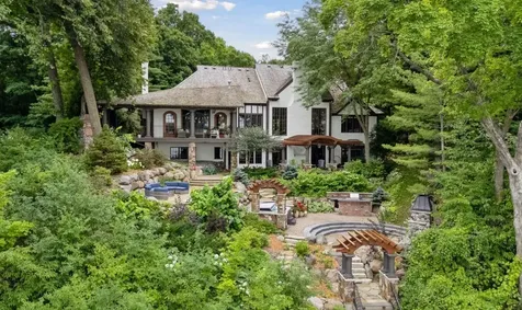 6425 Virginia Drive Excelsior MN 55331