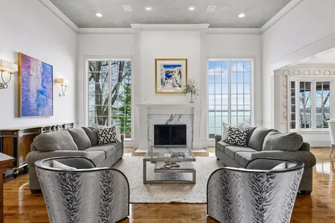 6425 Virginia Drive Excelsior MN 55331