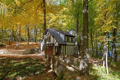 6425 Virginia Drive Excelsior MN 55331