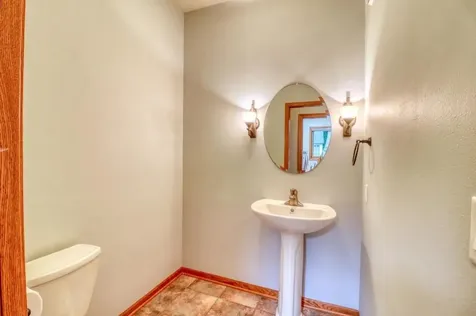 14449 E Fox Lake Road Detroit Lakes MN 56501