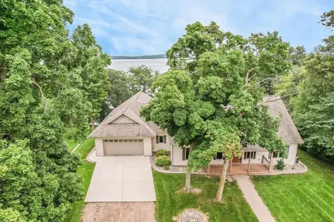 14449 E Fox Lake Road Detroit Lakes MN 56501
