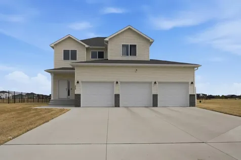 4756 34th Street S Fargo ND 58104