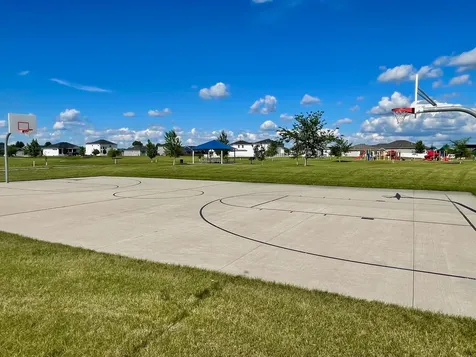 4756 34th Street S Fargo ND 58104