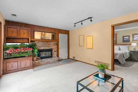 100 Puma Lane Mahtomedi MN 55115