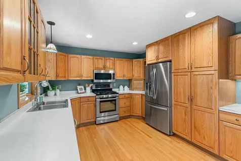 100 Puma Lane Mahtomedi MN 55115