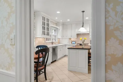 3725 Glenhurst Avenue Saint Louis Park MN 55416