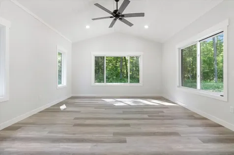 1622 Maplewood Ridge Road East Gull Lake MN 56401
