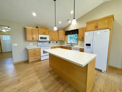 1821 S Cascade Street Fergus Falls MN 56537