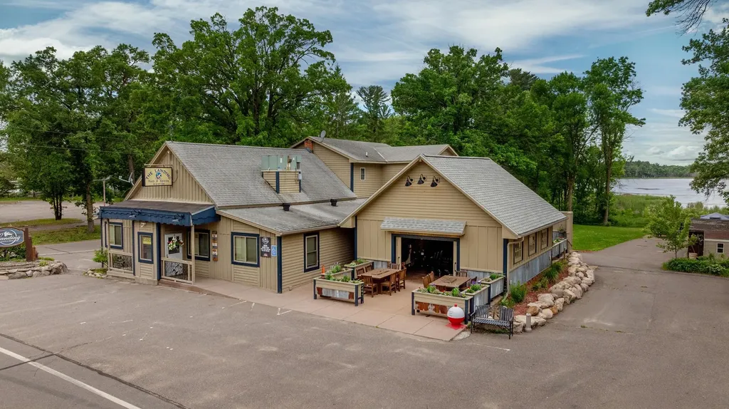 7832 Copper Road Cushing MN 56443