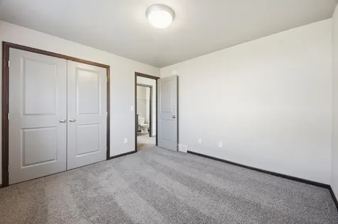 1125 29th Avenue W West Fargo ND 58078