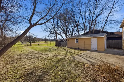 1841 3rd Street N Fargo ND 58102
