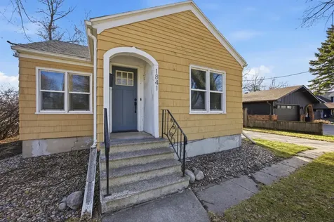 1841 3rd Street N Fargo ND 58102