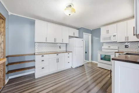 1841 3rd Street N Fargo ND 58102