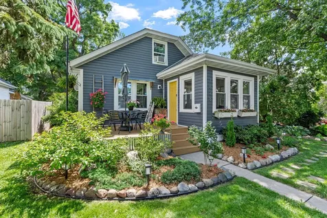 1828 Eustis Street Lauderdale MN 55113