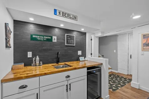 1828 Eustis Street Lauderdale MN 55113