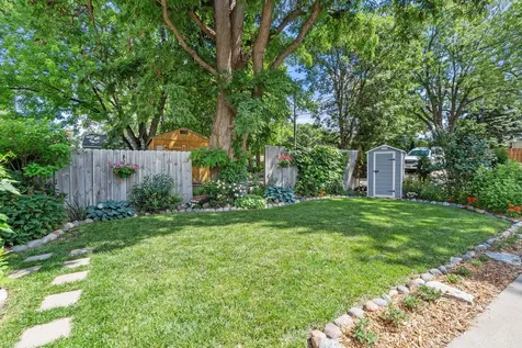 1828 Eustis Street Lauderdale MN 55113