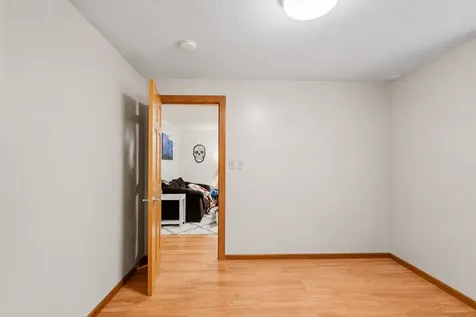 2535 Aldrich Avenue S Minneapolis MN 55405