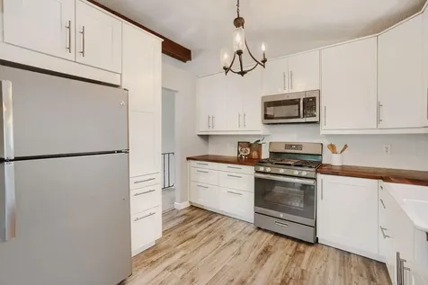 3458 Pilgrim Lane N Plymouth MN 55441