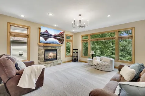 17791 Ketchikan Trail Lakeville MN 55044