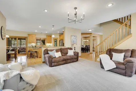 17791 Ketchikan Trail Lakeville MN 55044
