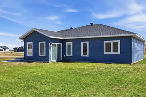 211 16th Street N Breckenridge MN 56520