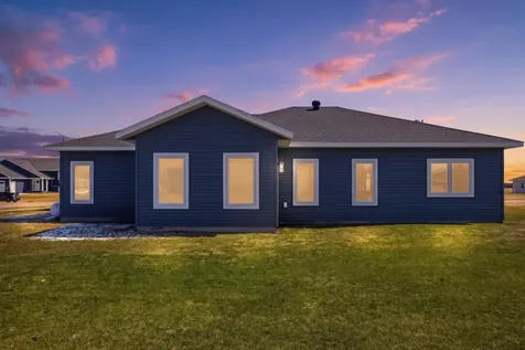 211 16th Street N Breckenridge MN 56520
