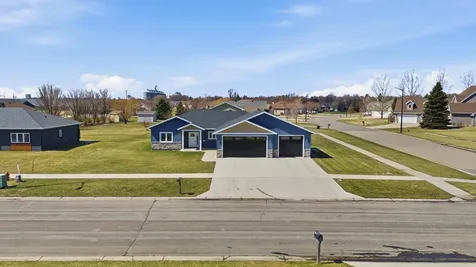 211 16th Street N Breckenridge MN 56520