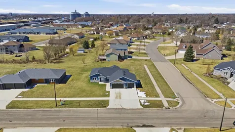 211 16th Street N Breckenridge MN 56520