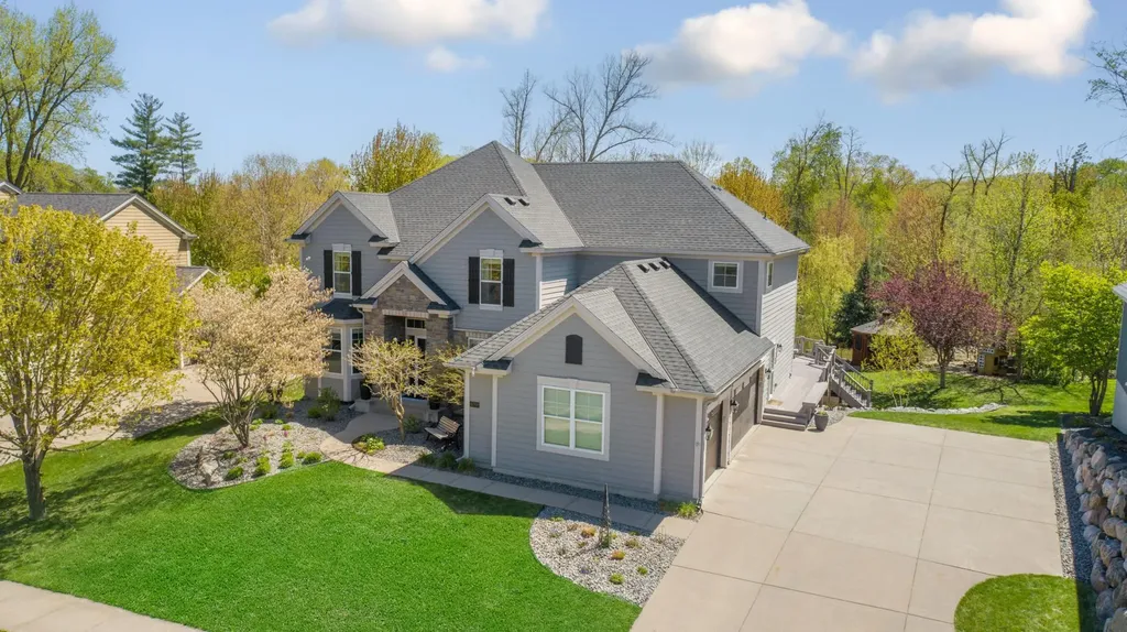 6788 Fountain Lane N Maple Grove MN 55311