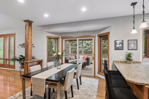 1222 Adrian Circle Chaska MN 55318