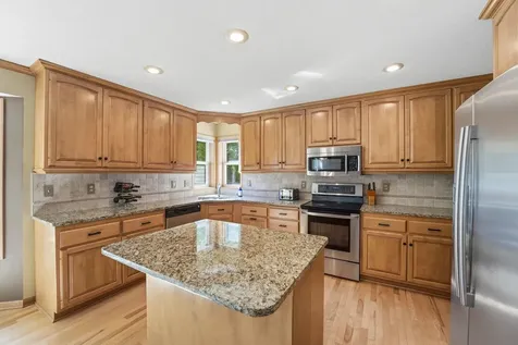 8511 Cedar Court Victoria MN 55386