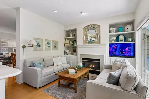 921 Fairfield Way Minnetonka MN 55305
