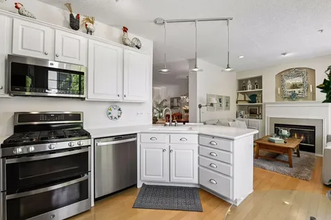 921 Fairfield Way Minnetonka MN 55305