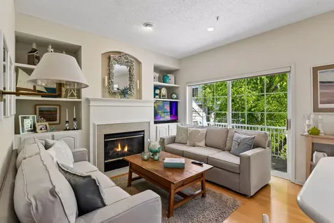 921 Fairfield Way Minnetonka MN 55305