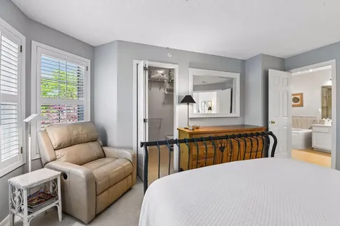 921 Fairfield Way Minnetonka MN 55305