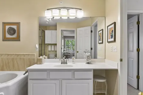 921 Fairfield Way Minnetonka MN 55305