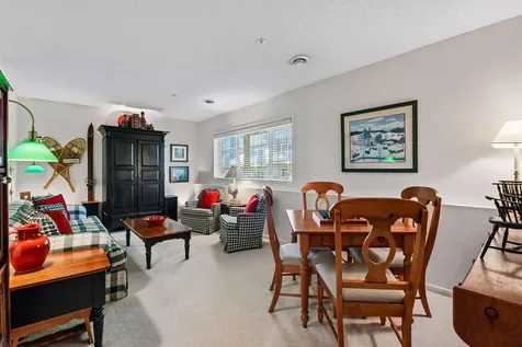 921 Fairfield Way Minnetonka MN 55305