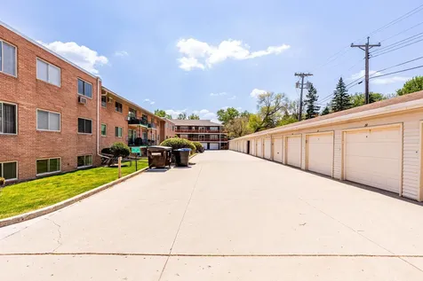 605 7th Street S Fargo ND 58103