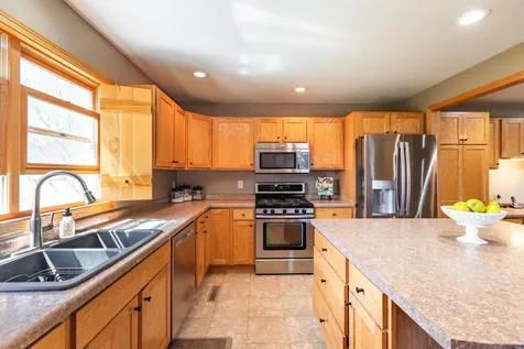 1367 County 25 La Crescent MN 55947