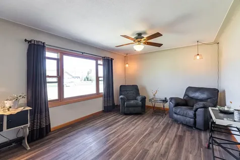 1367 County 25 La Crescent MN 55947